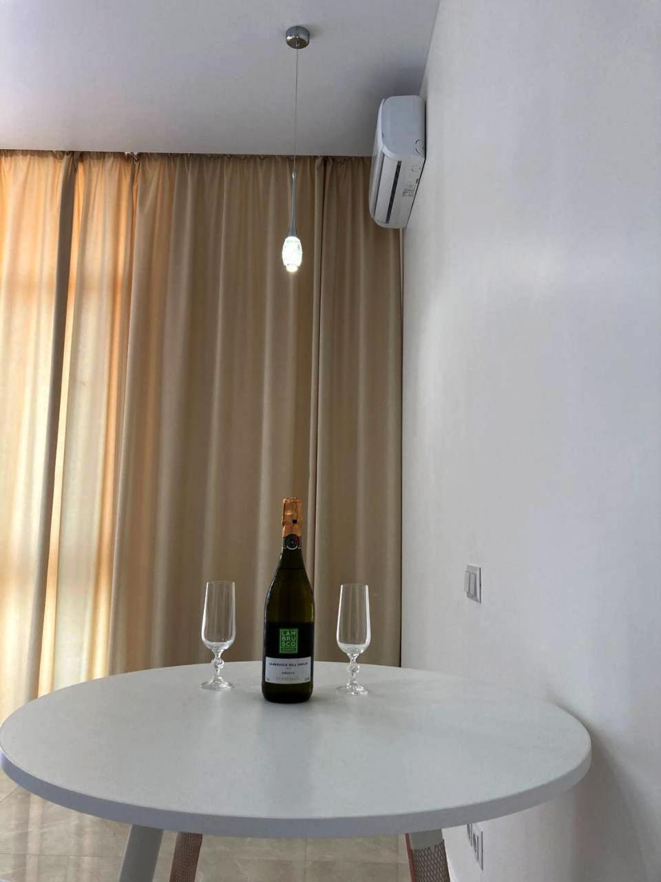 Arcadia Spacious Apartments Odessa Exterior foto